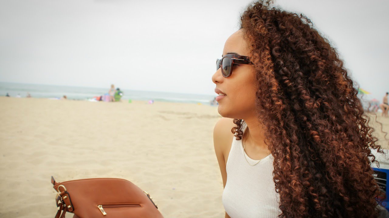 Curly Tips | Maintaining Curls at the Pool & Beach!