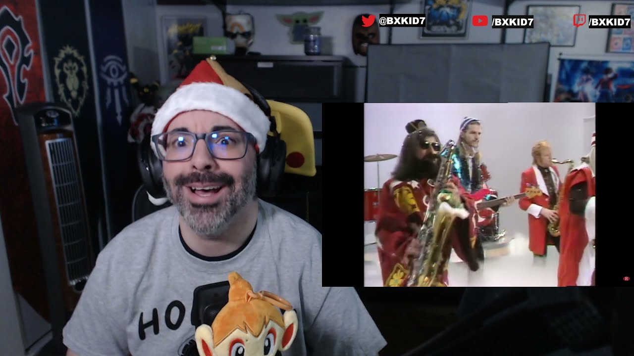 American Reacts to Wizzard - I Wish It Could Be Christmas Everyday