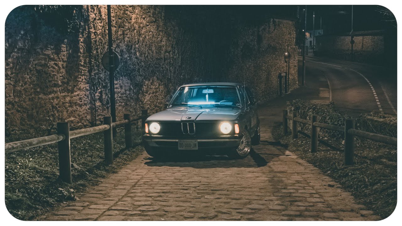 BMW E21 - Retro Moment / 4K