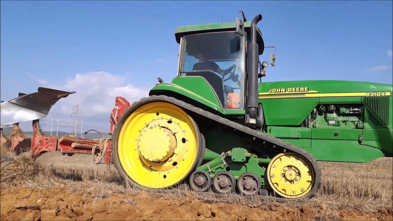 John deere 8310 cingolato + aratro SO.GE.M.A. 3 vomeri