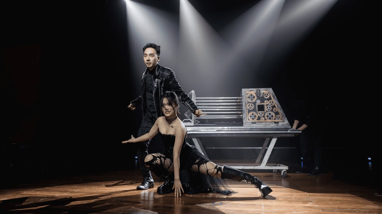 Fire Spiker Illusion 2025 Magic | Ảo Thuật Chông Lửa Tử Thần | Ảo Thuật Gia NamNie