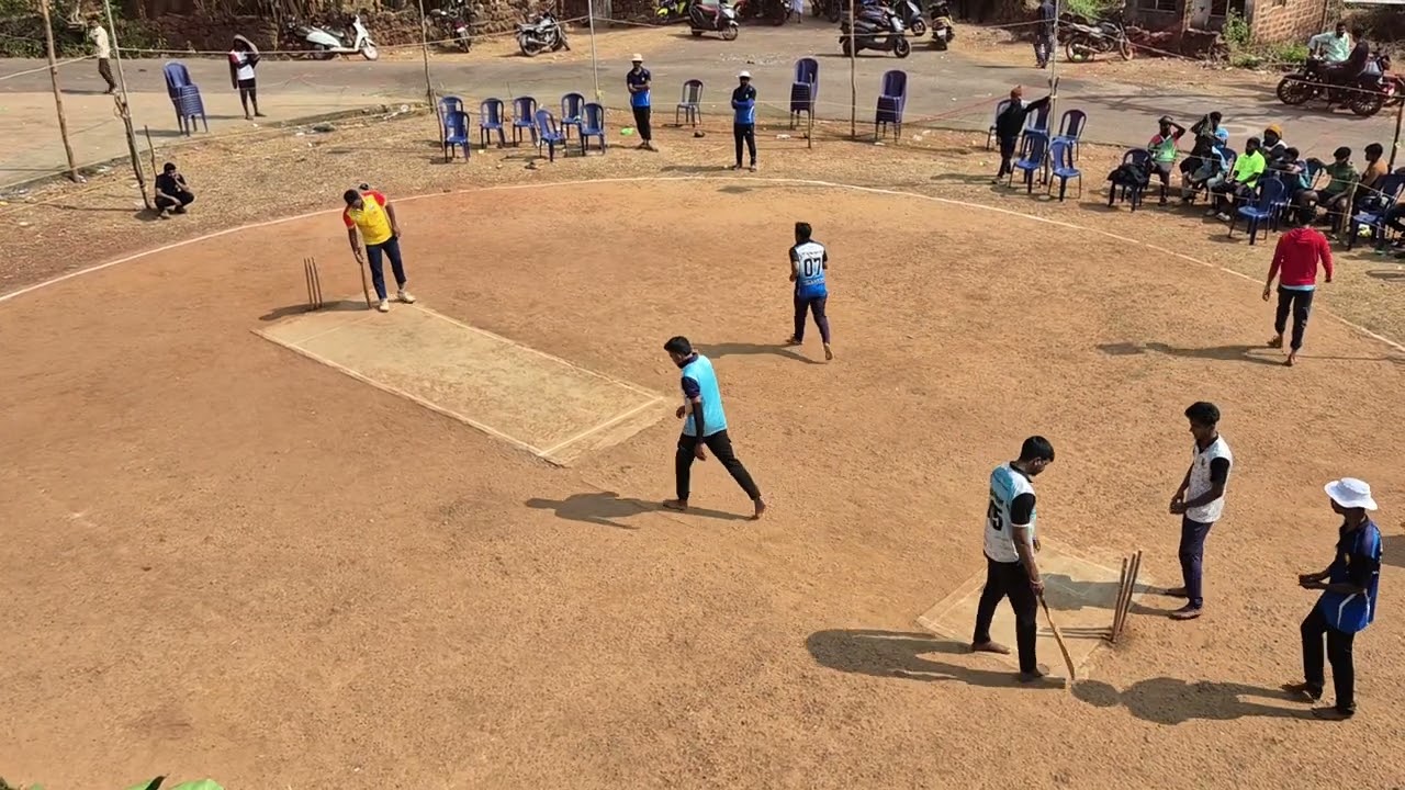 Mogta vs magod ( honnavra)       Under arm cricket totournament Paduvani 