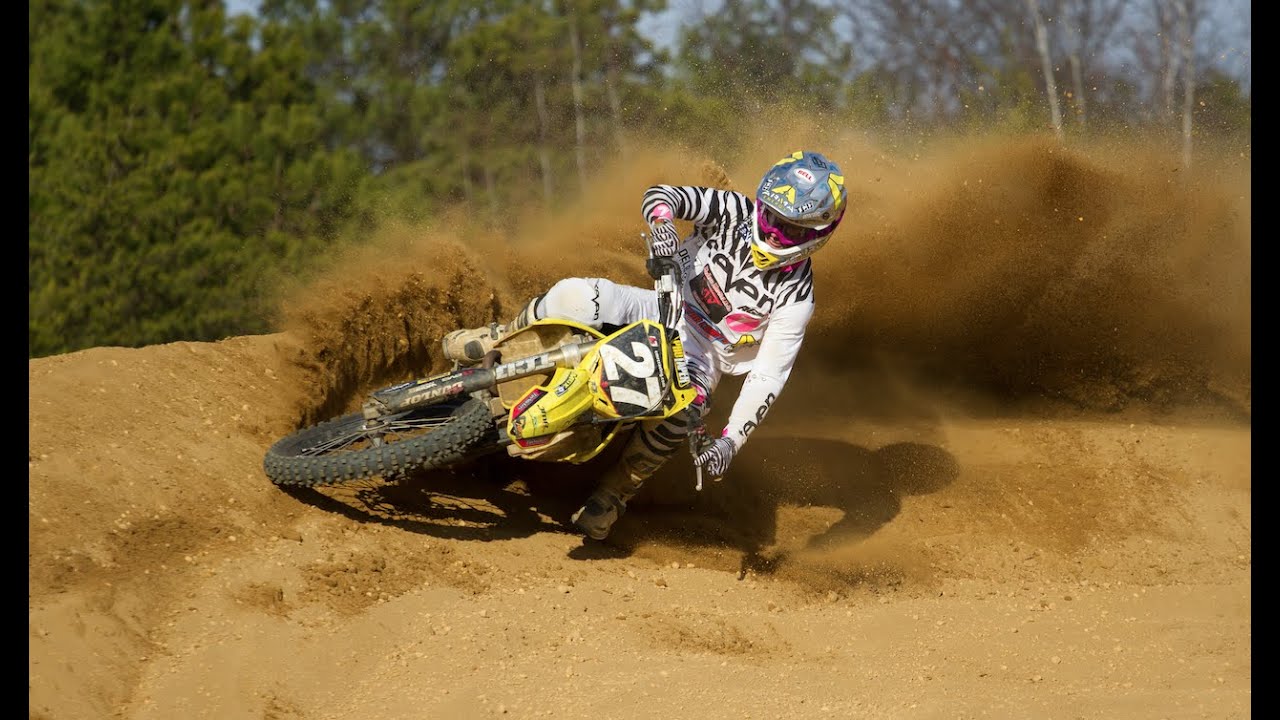 Global Warming Madness ft. Pierce & Desiderio - vurbmoto