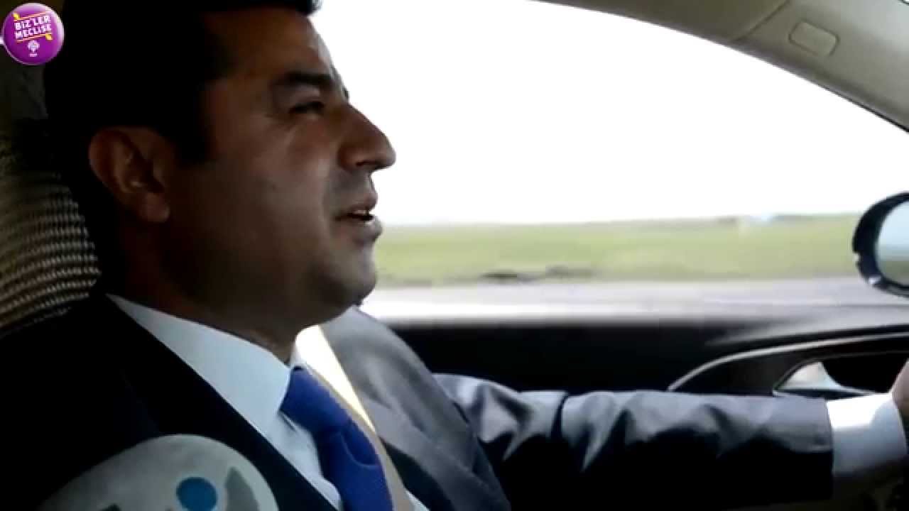 Selahattin Demirtaş'ın Güne Başlaması