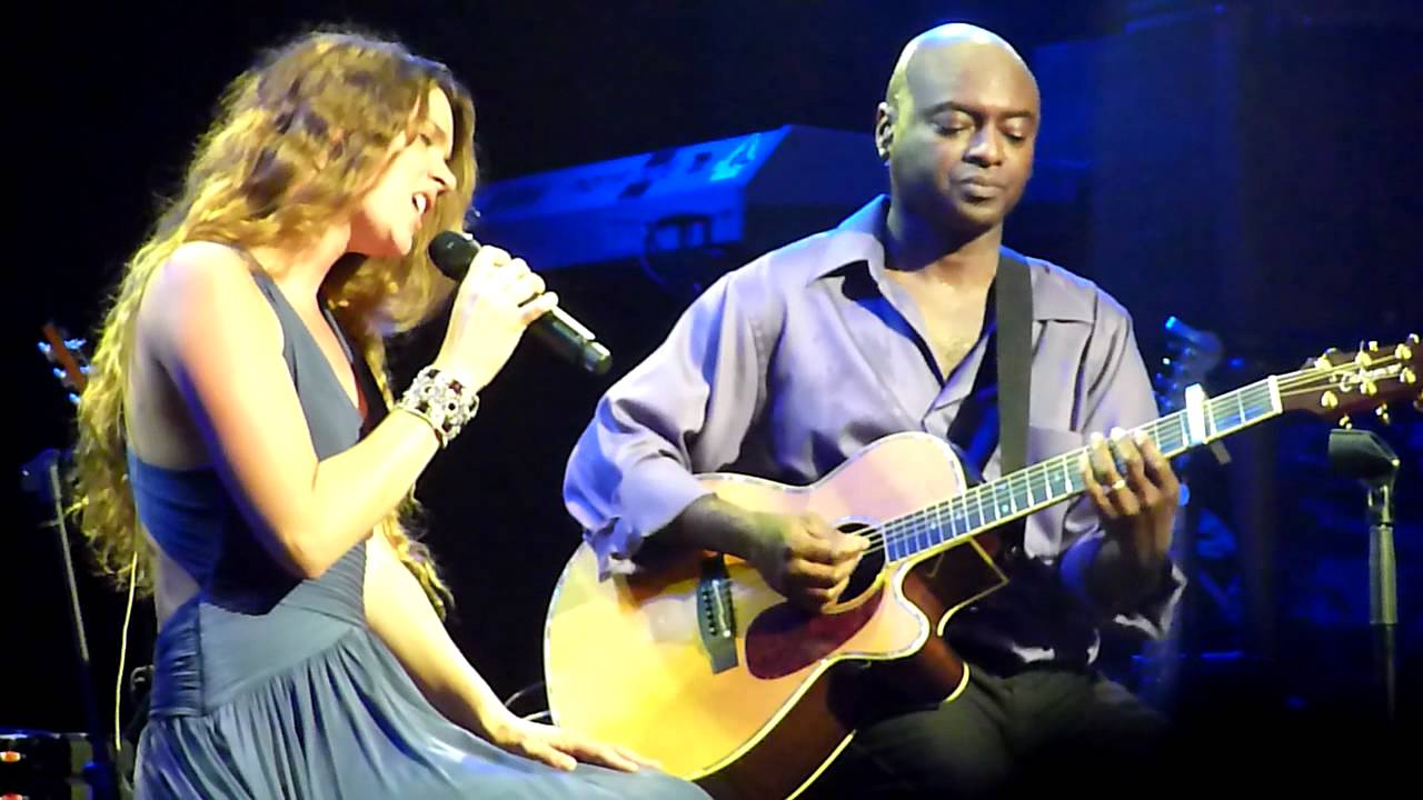 Joss Stone - Landlord - Live & Acoustic @ Paradiso 2011 Amsterdam [HD]
