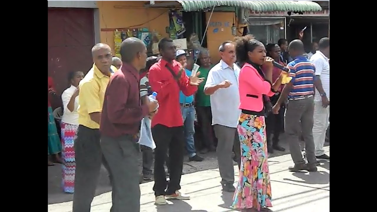 CULTO EN LA BOMBA DE LOS MINA CANDELA CHISPA Y FUEGO