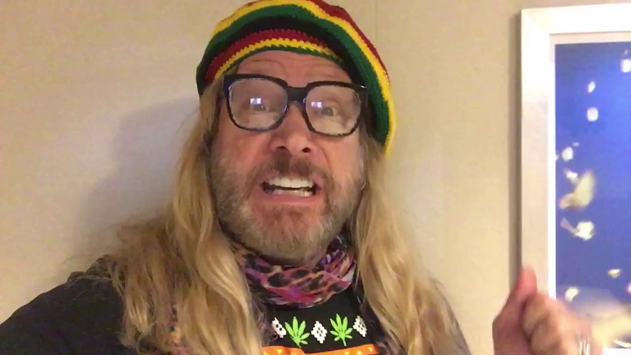 Liberal Larry: TRUMP KILLS DREAMS!!  #DACA