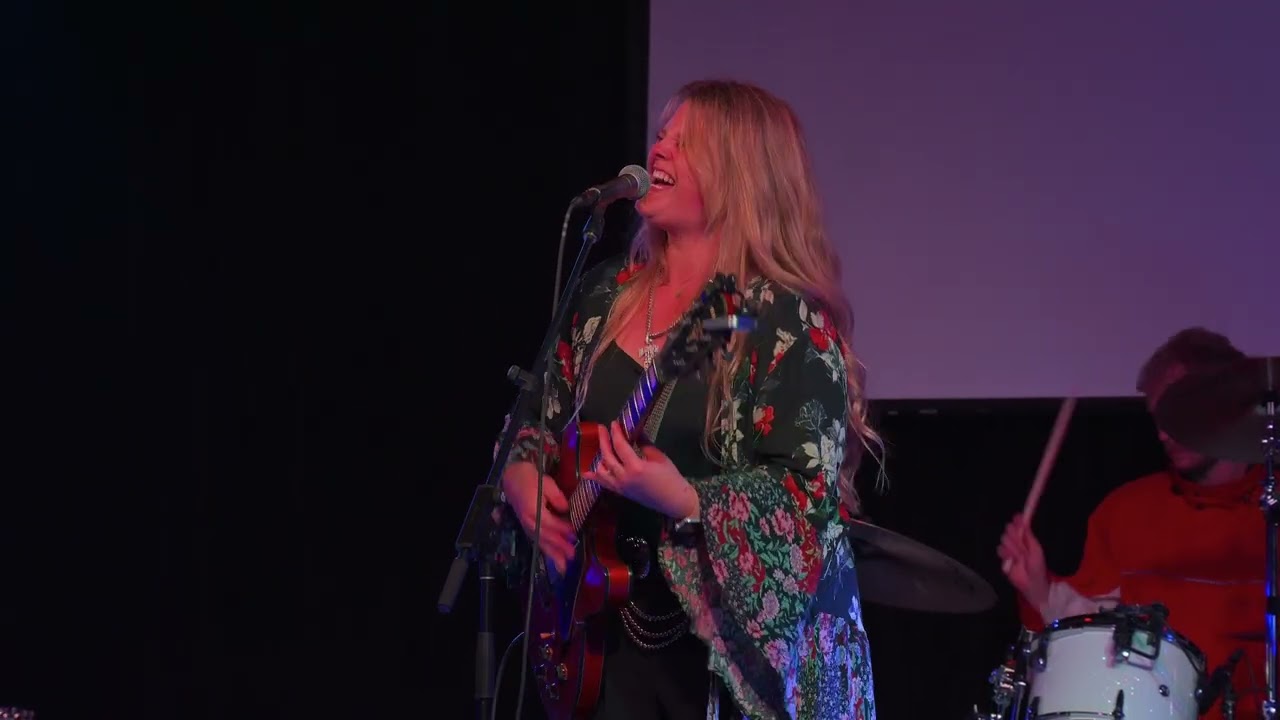 Love on the Rocks - Lauren Anderson Live in Nashville
