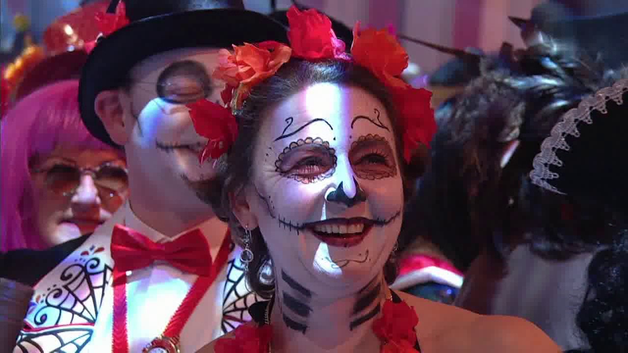 Bauchredner Klaus Rupprecht als Klaus & Willi - Auftritt Karneval Köln 2017