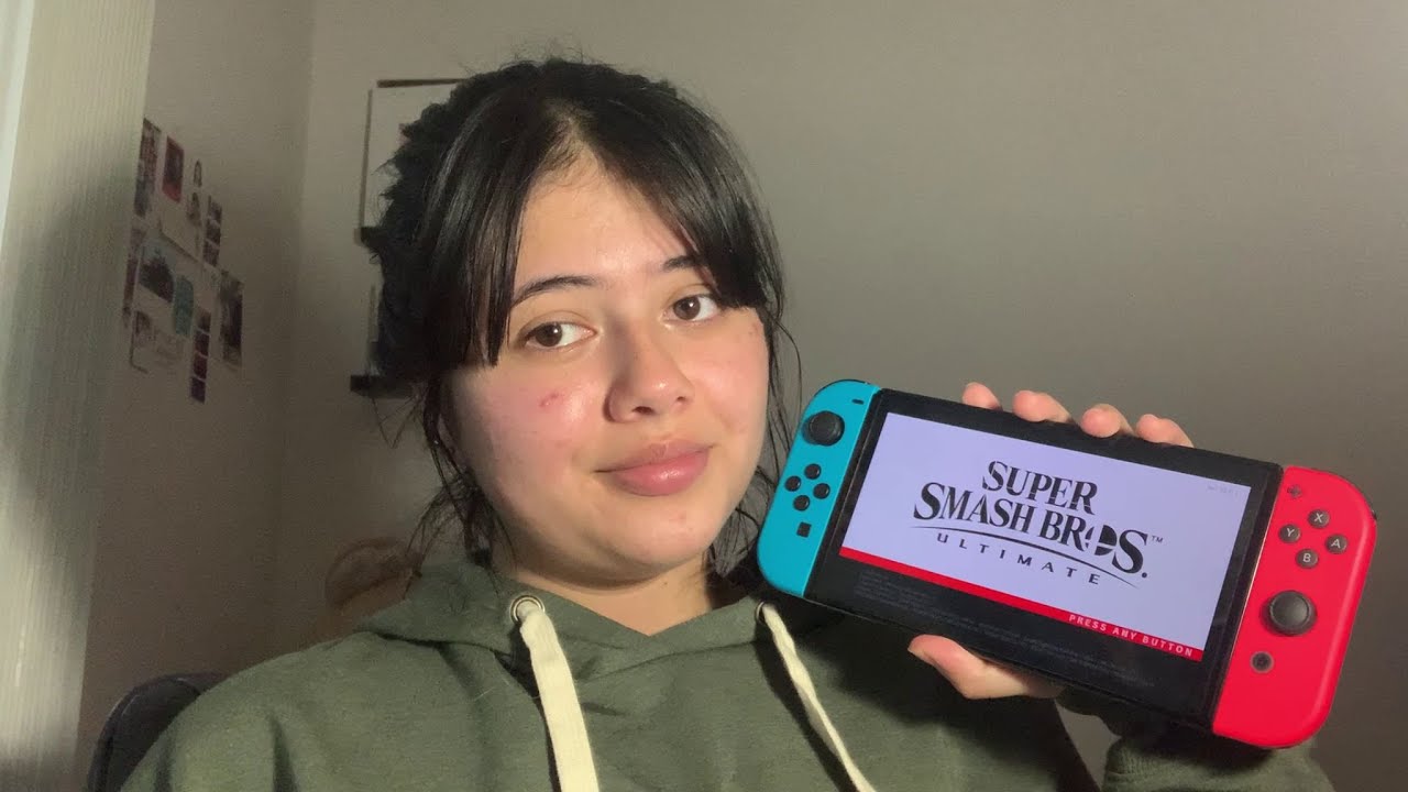 ASMR *Gum Chewing* Playing on the Nitendo Switch (Super Smash Bros Ultimate)