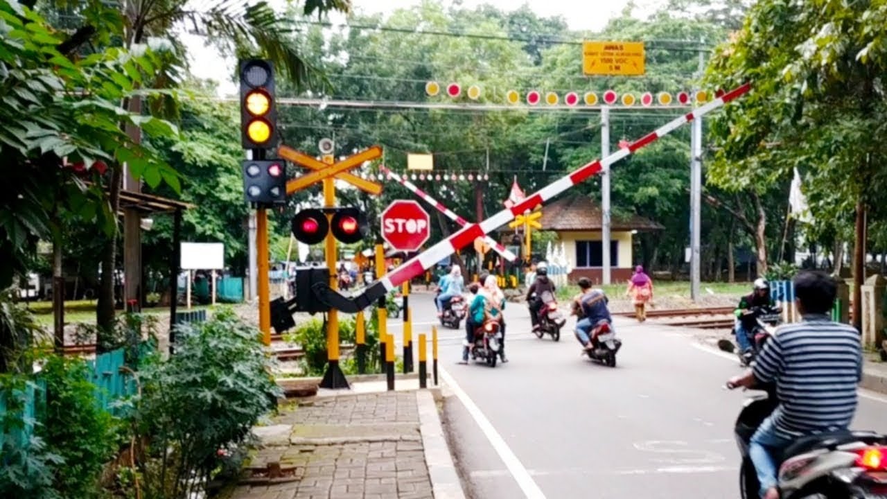 UPDATE ! Perlintasan Kereta Api KRL Tanah Kusir Jalan Bendi JPL 53