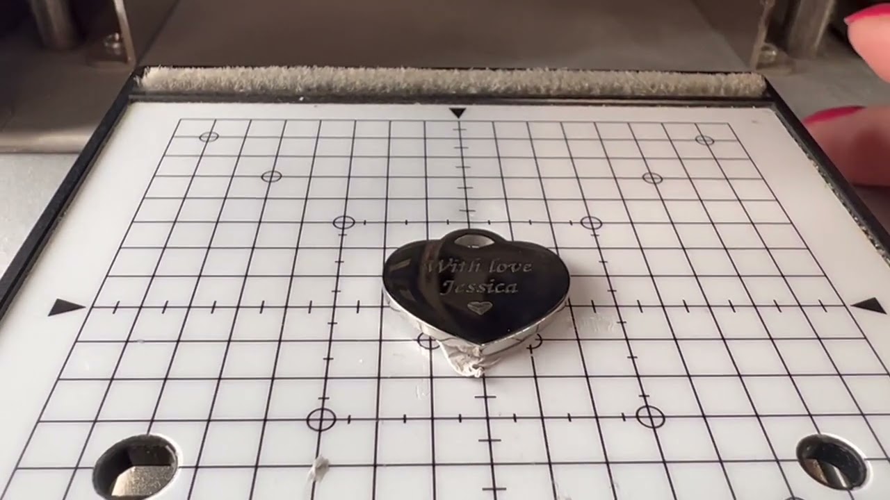 Engraved Heart Ref - mgnk