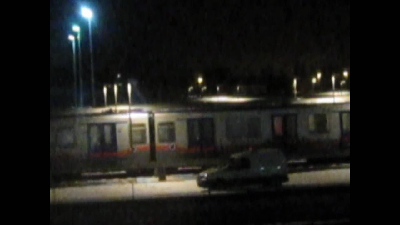 Foim on a Rotterdam subway.wmv