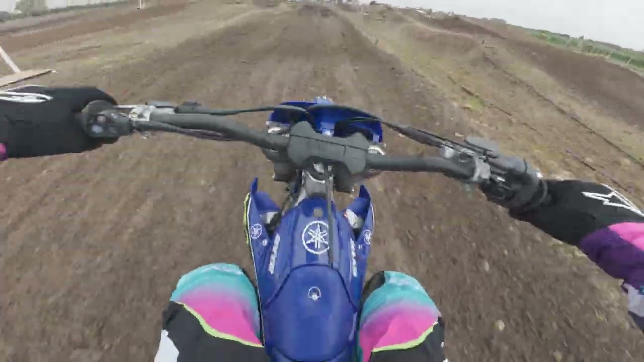 YZ 250 F 1° Manche MX Valley 973
