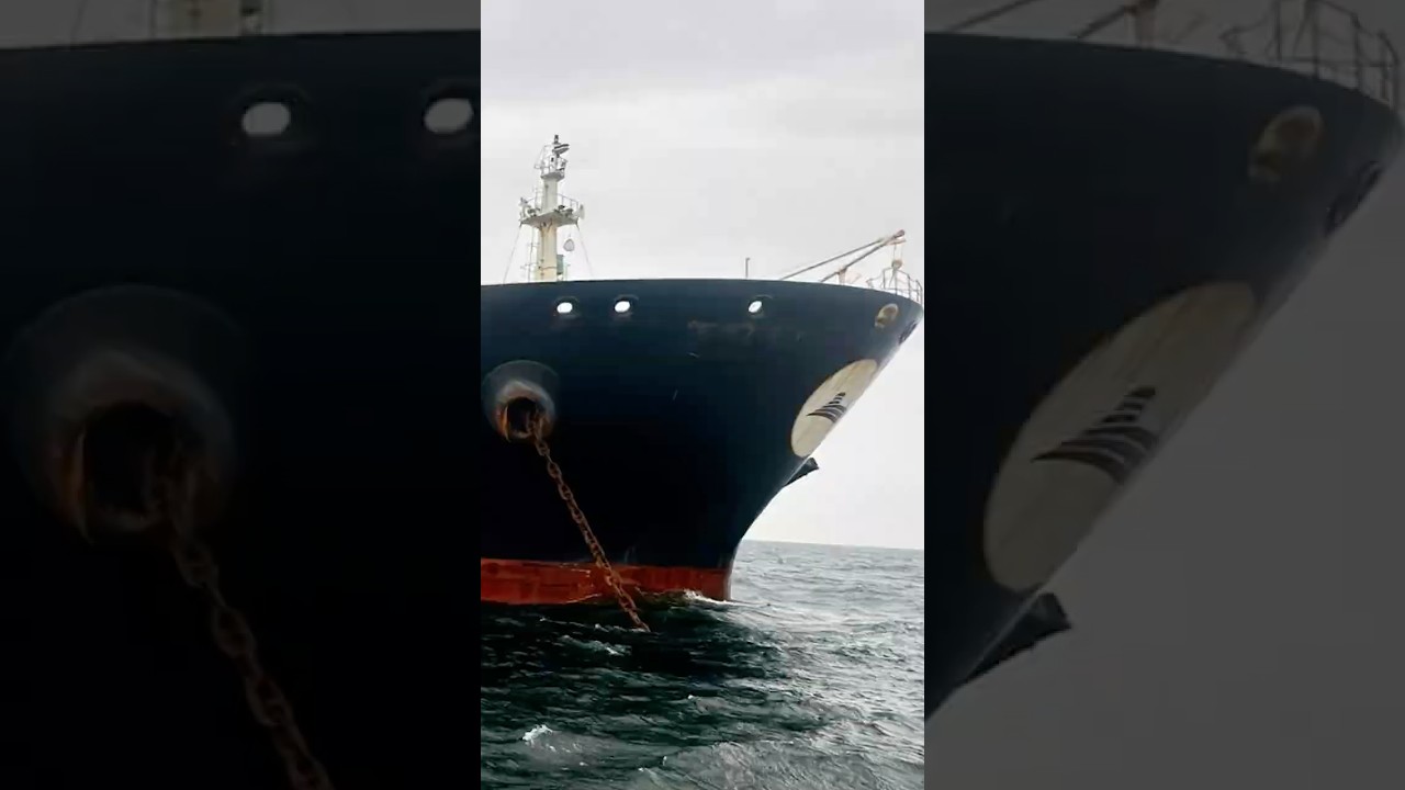 Iran Strikes Fully Laden Kuwait Oil Tanker in Dubai Port