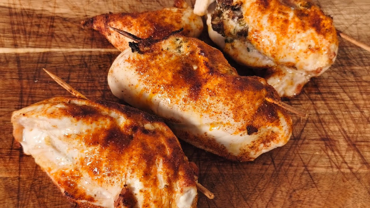 Faszerowana pierś Air Fryer - Soczyste roladki z kurczaka 
