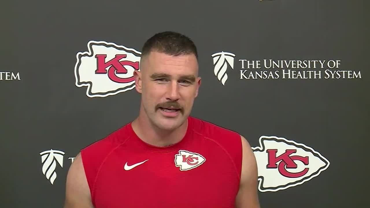 Travis Kelce talks attention from 'Swifties,' addresses 'Mr. Pfizer' comments from Aaron Rogers