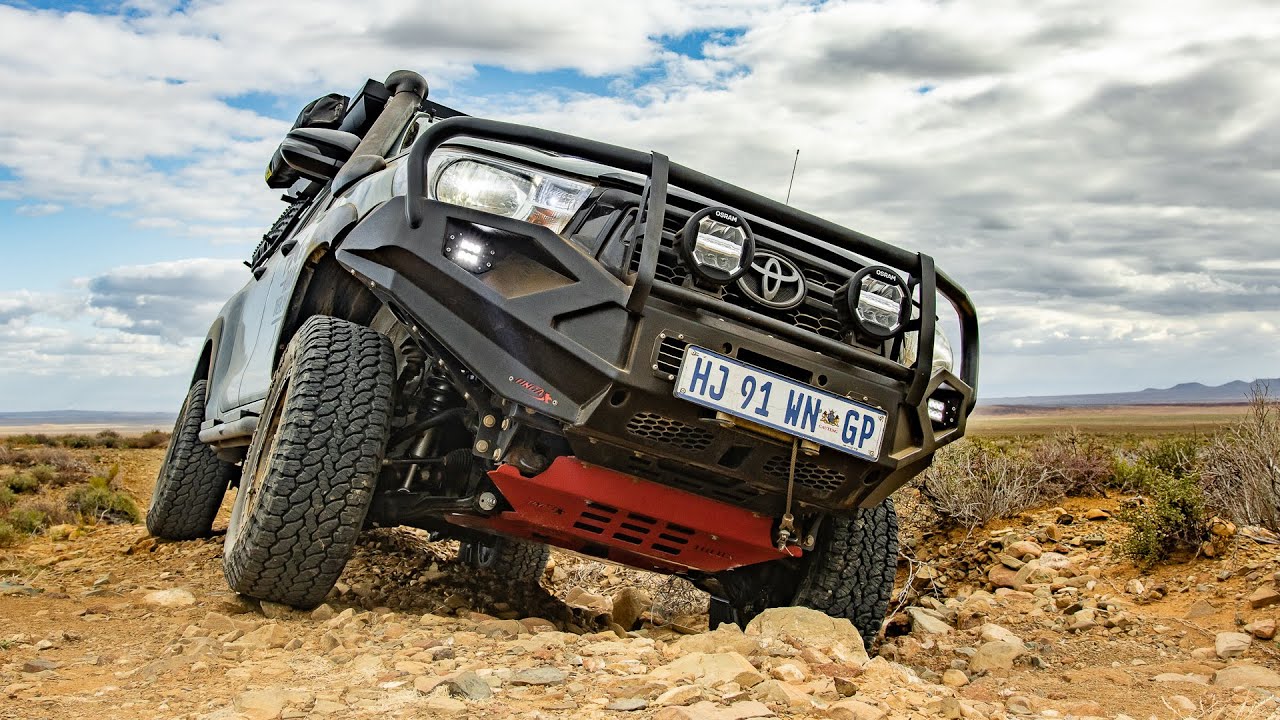 Adjustable Remote Reservoir Shocks Upgrading to Terrain Tamer Pro Suspension! ROAM Overlanding