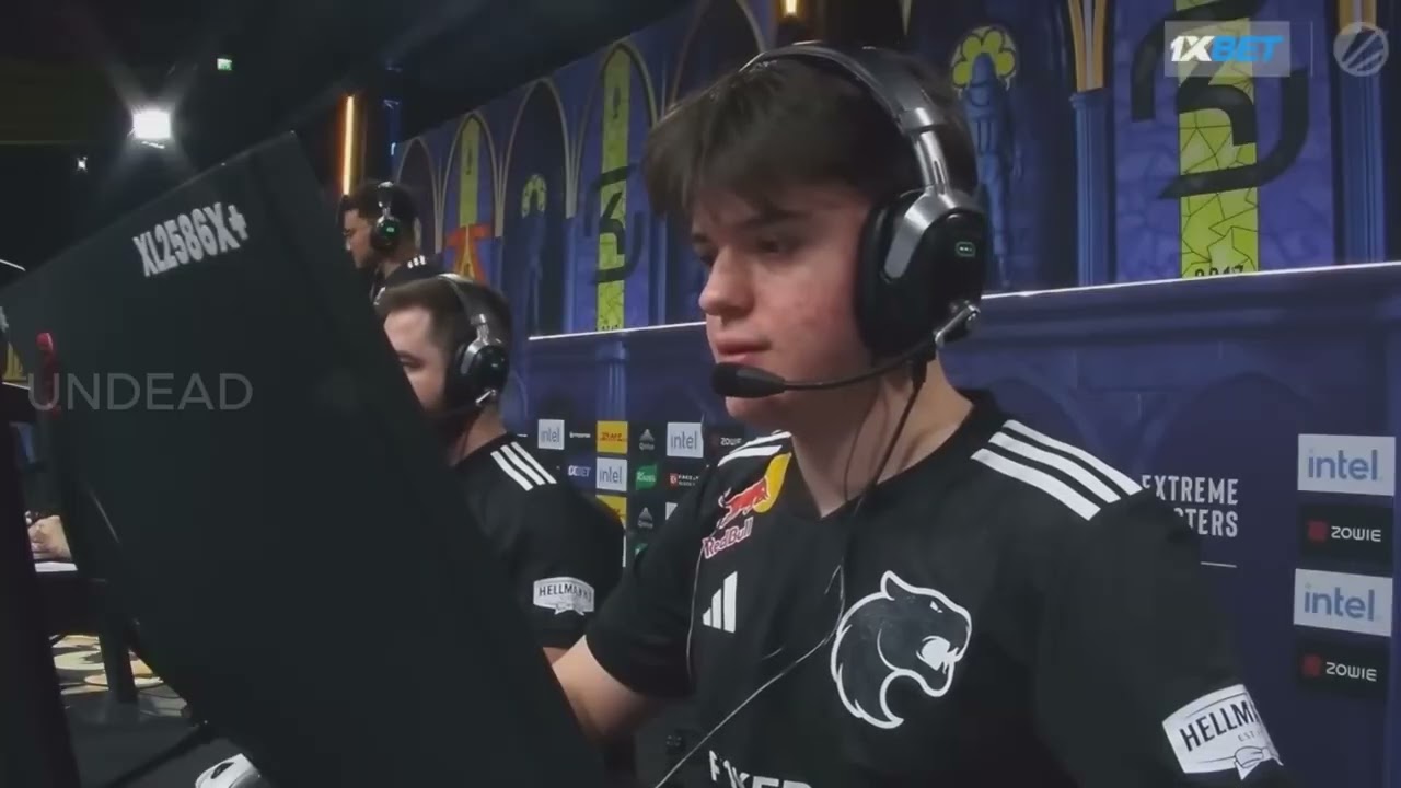MOLODOY 