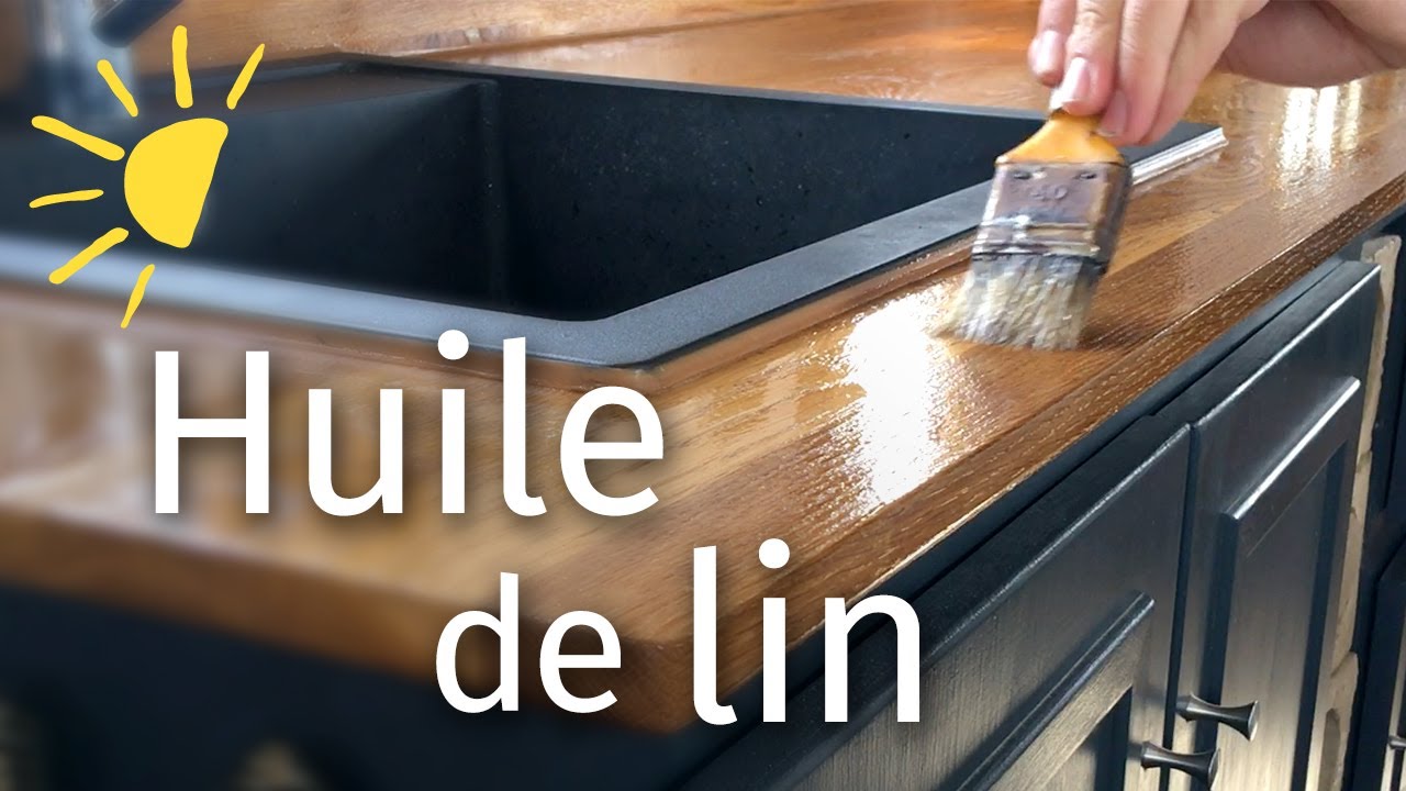 Passer l'huile de lin sur sa cuisine en chêne