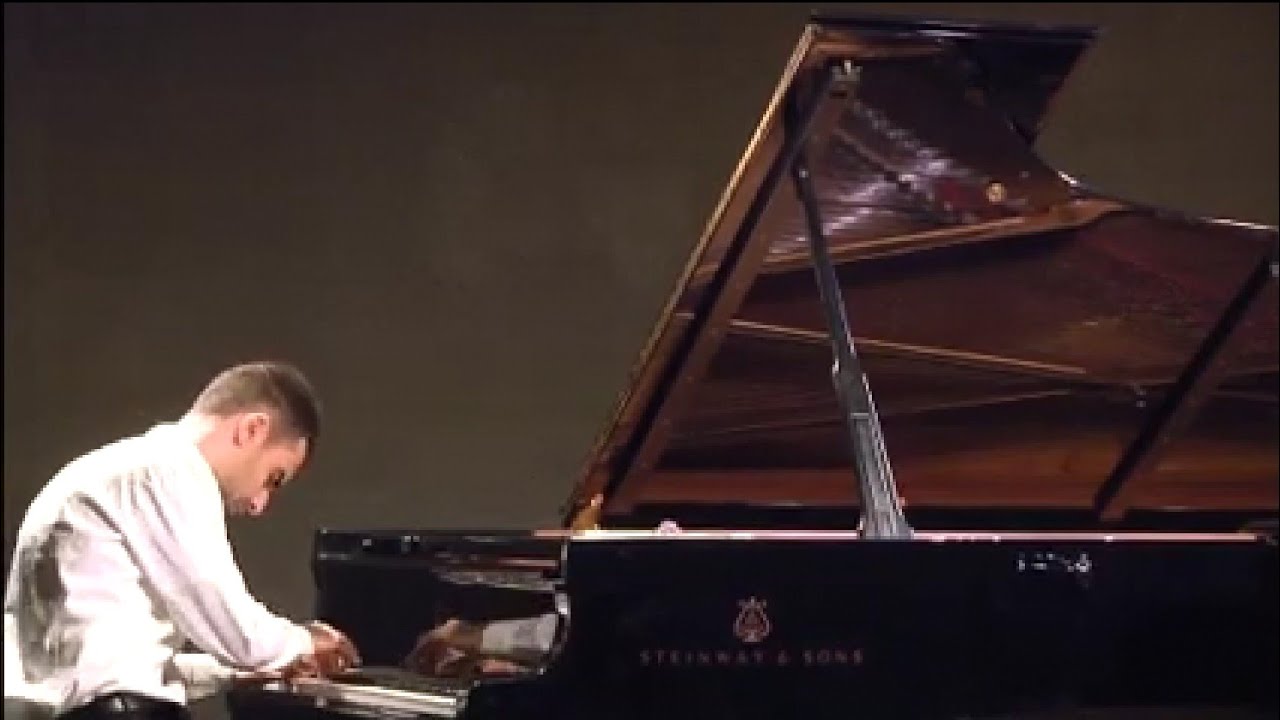 Shostakovich: Aphorism op. 13 (live)