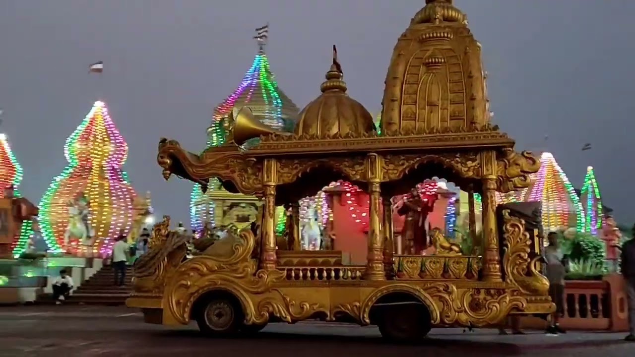 Surat. Gurukul mandir🙏🏻😍. My youtube fmly Subscribe kari sport karo 🙏🏻