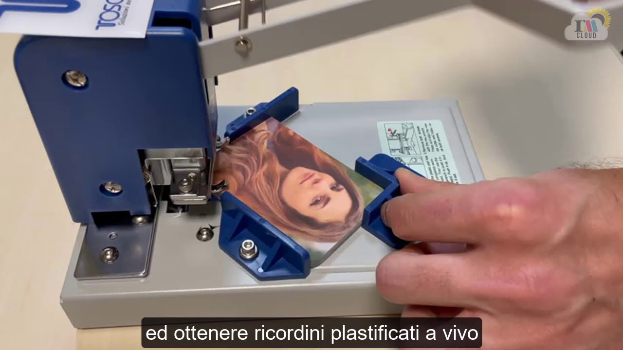 Taglierina elettrica per ricordini funebri per tagliare fogli plastificati