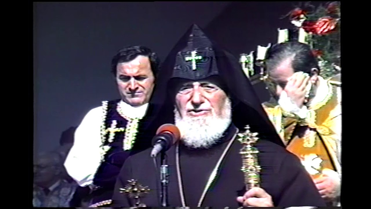 His Holiness Vazken 1st Chatolikos of all Armenians visit to Los Angeles 1987    Hollywood Bowll