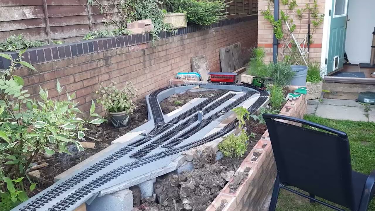 MSS Mamod Live Steam Loco with brake force wagon