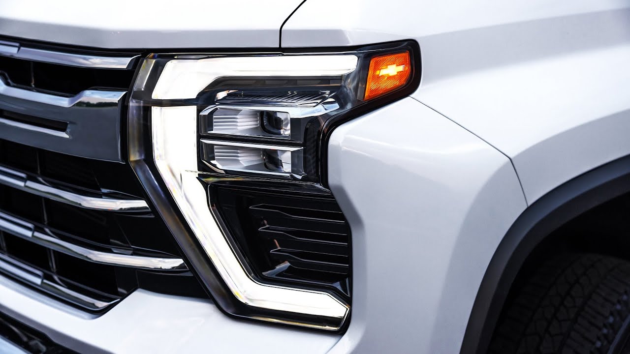Новый Chevrolet Silverado HD 2024 года — полноразмерный сверхмощный пикап