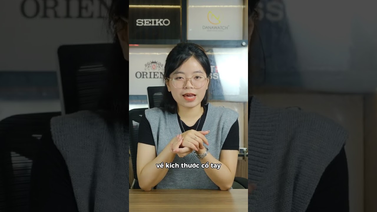 Bạn th&iacute;ch đeo d&acirc;y da hay day kim loại hơn ? #watch #viral #kienthucdongho #videoshort #fpy