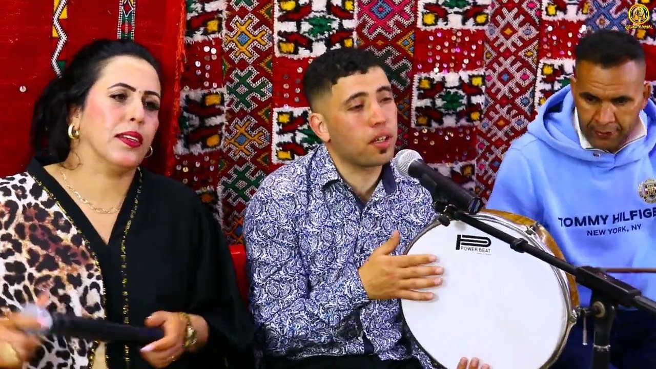 الفنانة نادية الخنيفرية أغنية أمازيغية رائعة nadia el khnifria issam ouzaama