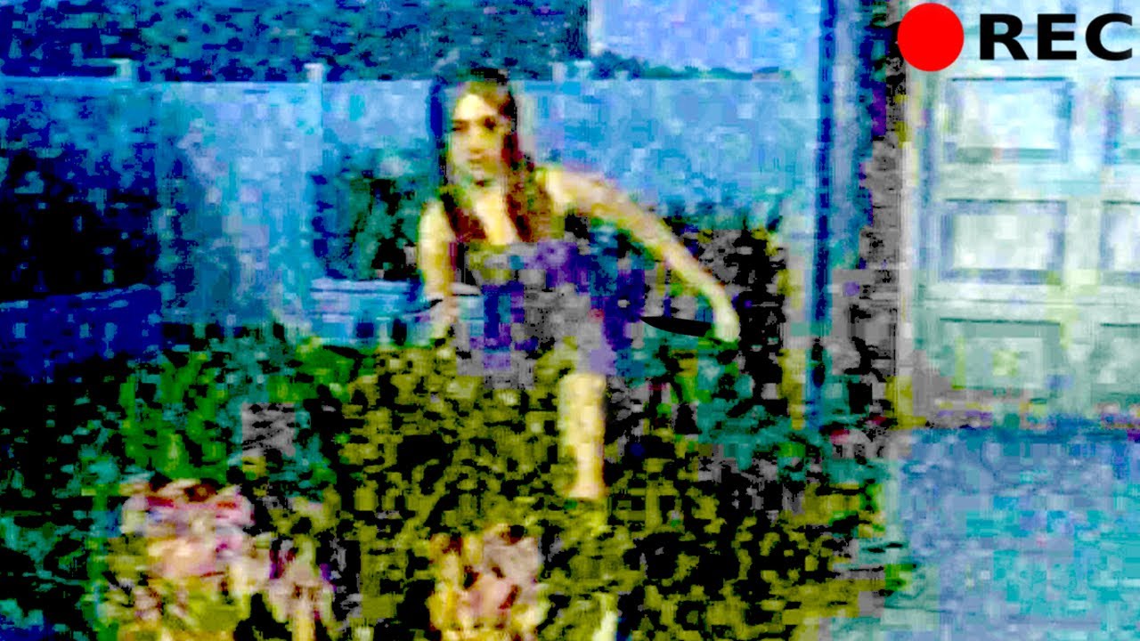 留守番中に「ナイフを持った女性が監視カメラに映るホラーゲーム」がガチで怖すぎる