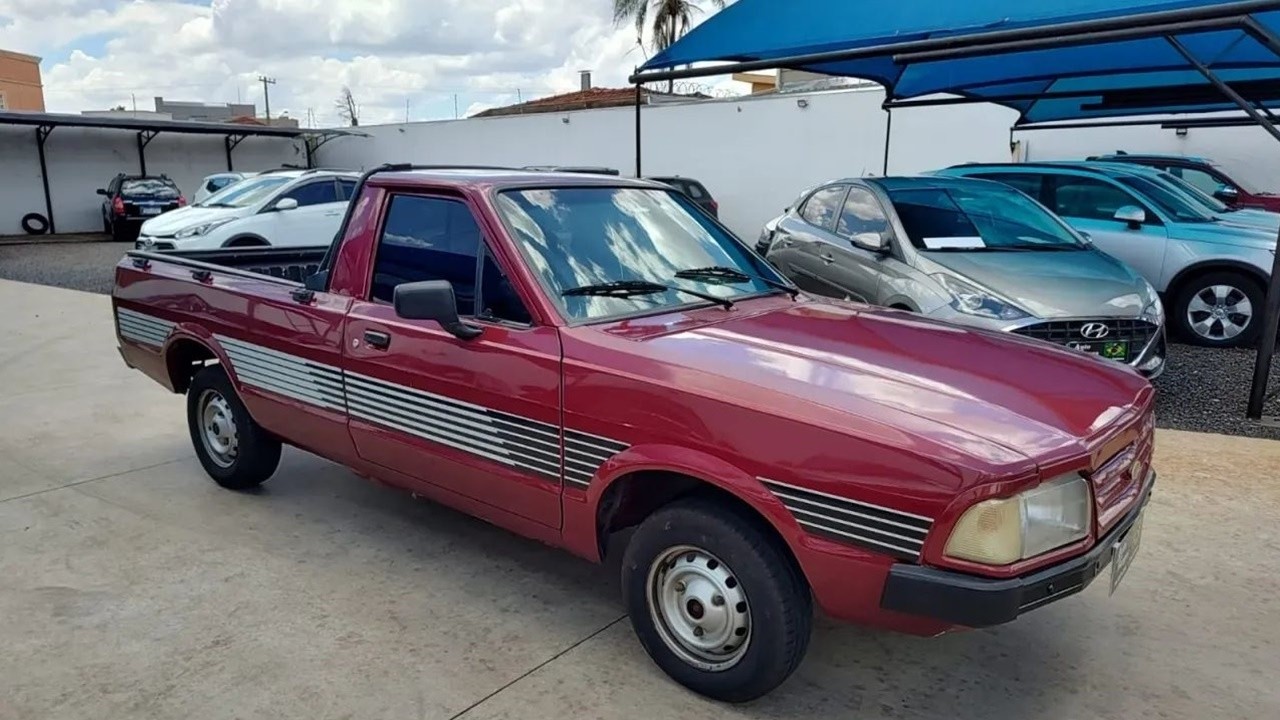FORD PAMPA À VENDA A PARTIR DE 7 MIL