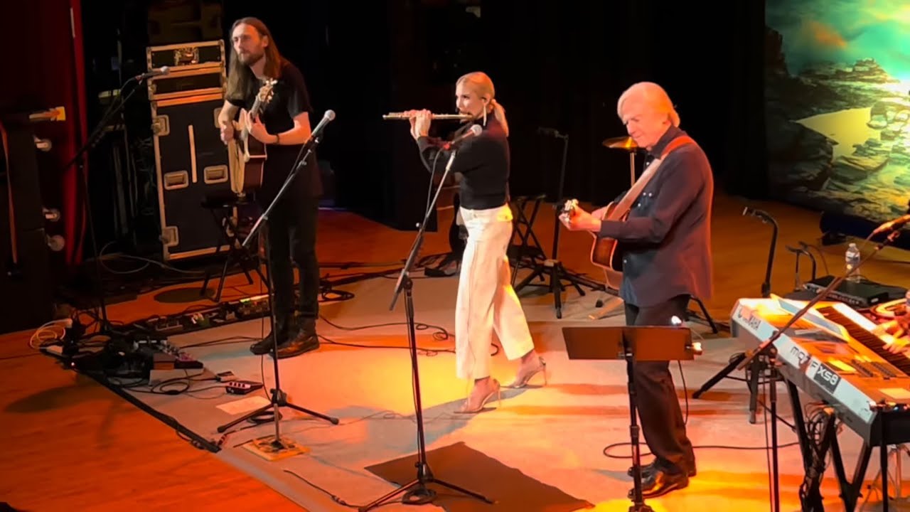 Justin Hayward - Hope and Pray; Munhall, PA - October 19, 2023