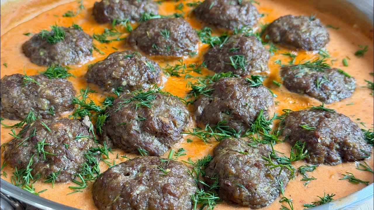 Tender Baked Meatballs in Creamy Tomato Sauce 🤍 So Cozy & Delicious