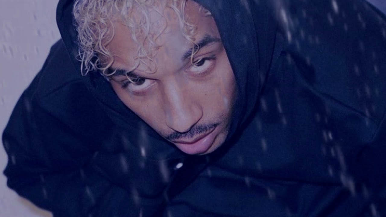 IVERSON mais Laylow est coincé en Antartique