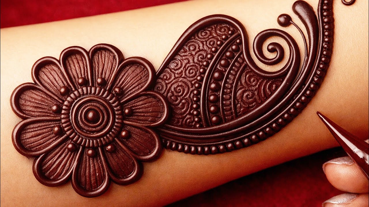 Latest Half Hand Mehndi Design with Bold Flower 🌿 | Dark Brown Arabic Henna #HennaArt