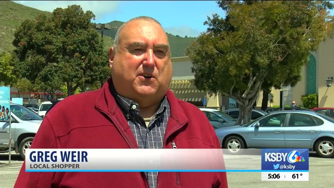 Grocery workers&rsquo; union calls on stores to consider banning customers from coming inside