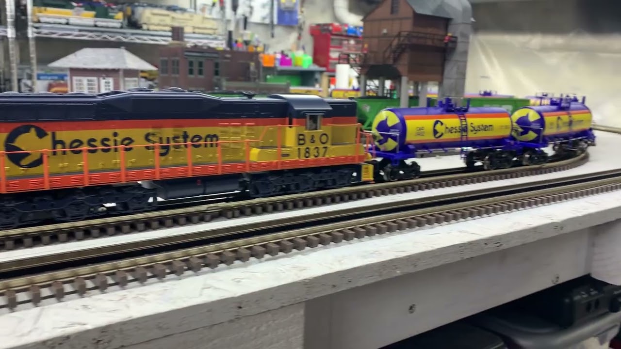 Pennsy ES44AC Yard Talk