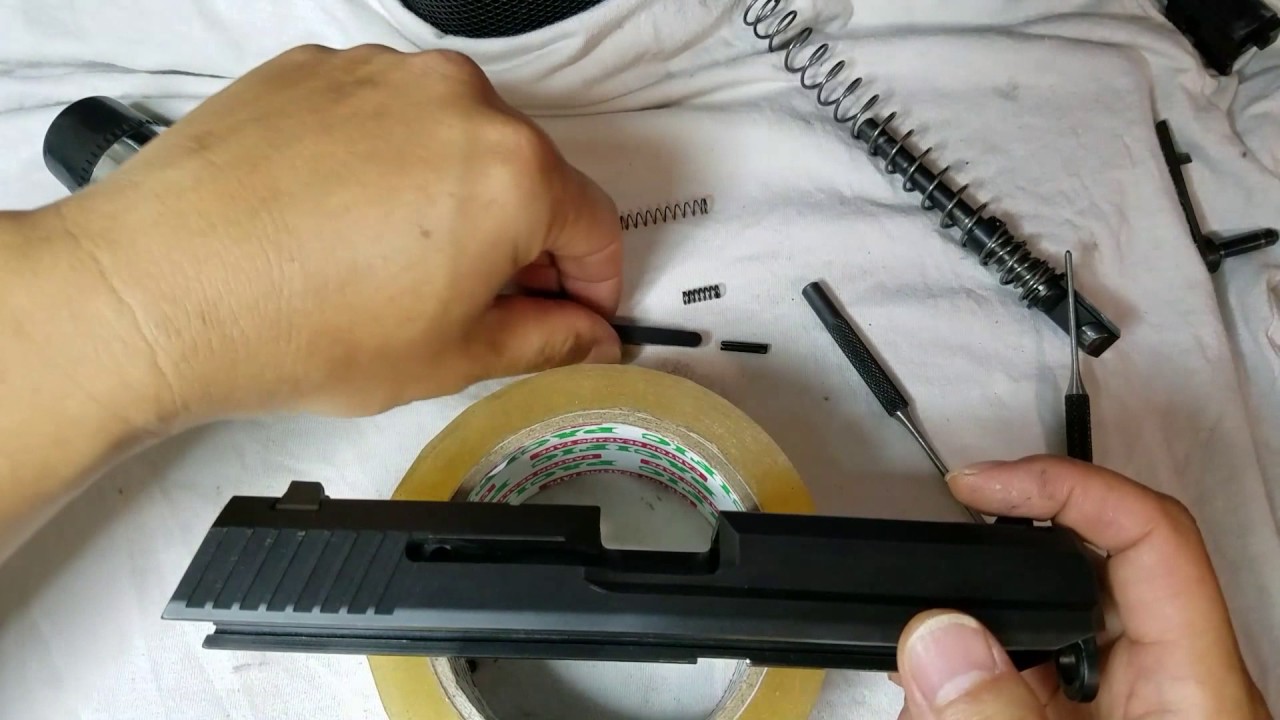 Hk USP Disassembling Slide (Removing Firing Pin) 공이분리 방법