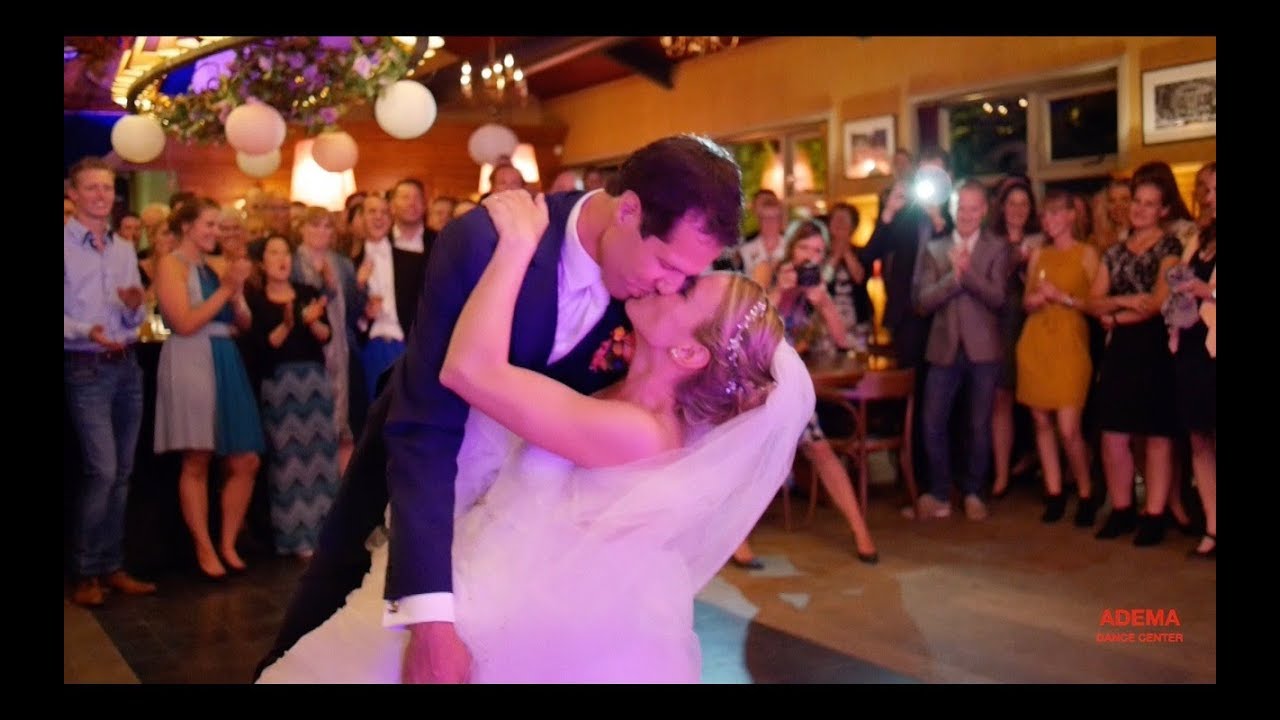 Adema Dance Center - Openingsdans Stralend Bruidspaar