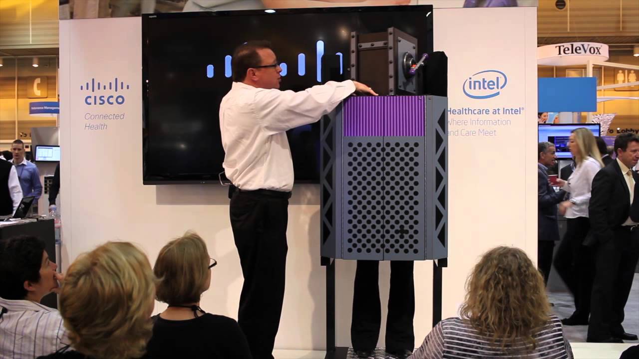 Tradeshow Magician for Cisco @ HIMSS by Scott Tokar