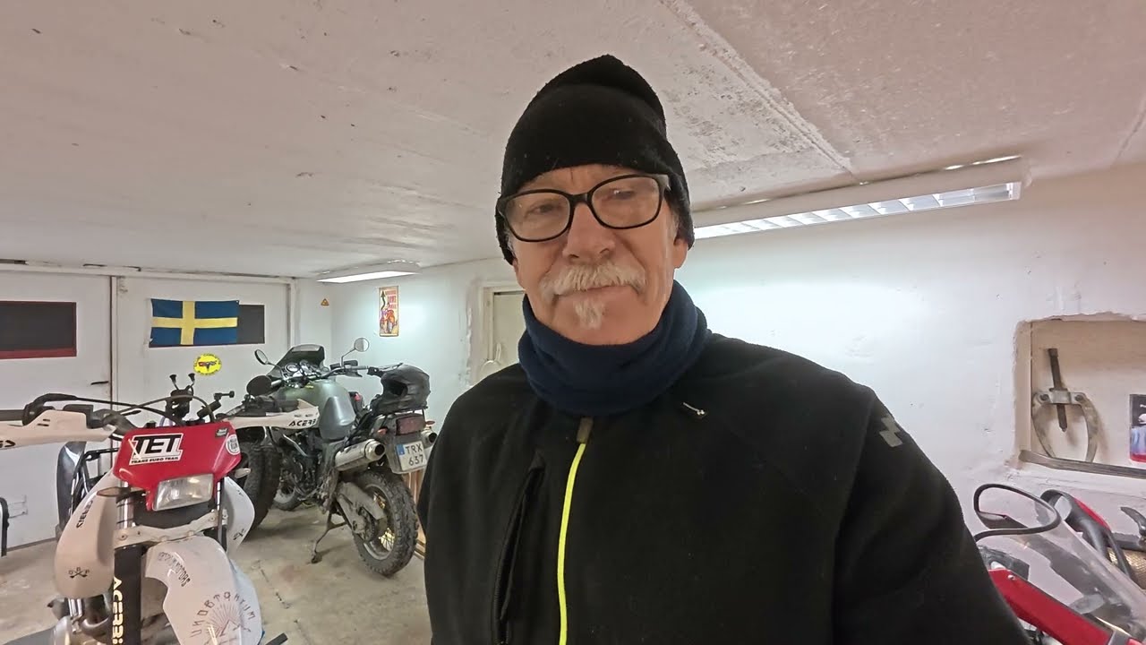 Dual sport Adventure hojen Yamaha TT600R till Slaskträffen del 1 Vintercamping.
