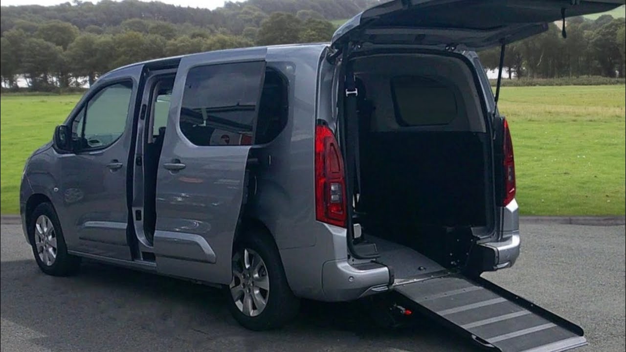 2021 Vauxhall Combo Wheelchair Access Vehicle - Walk Around