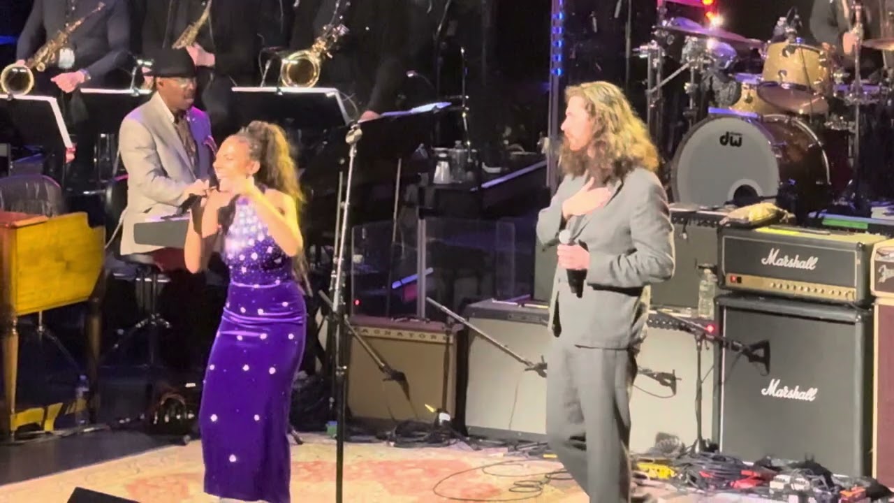 Hozier & Allison Russell  - Living For The City @ Beacon Theatre NYC (Love Rock 2024) 3-7-2024