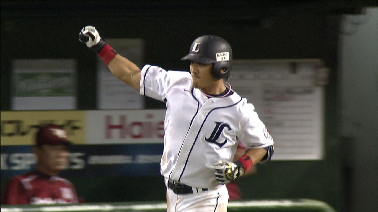 片岡がやった！第3号サヨナラHRで拳を突き上げる！ 2013.09.25 L-E