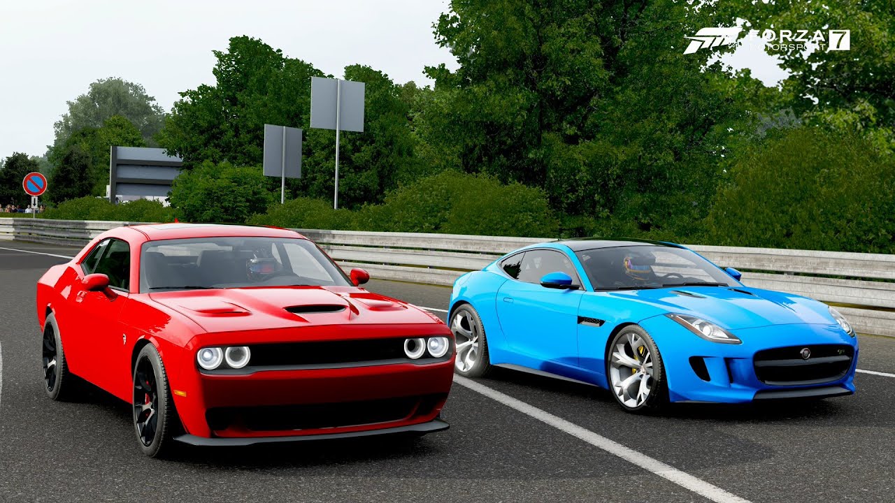Forza 7 Drag race: Dodge Challenger SRT Hellcat vs Jaguar F-Type R