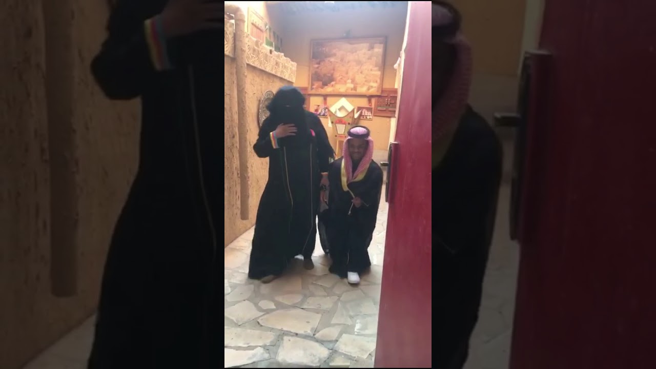 اضحك مع أم سن والنص 😊