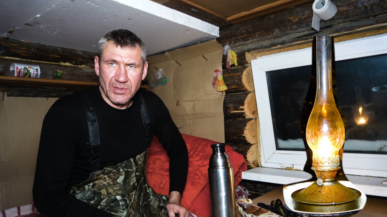 Иду в незнакомую избу. Подвело снаряжение.
